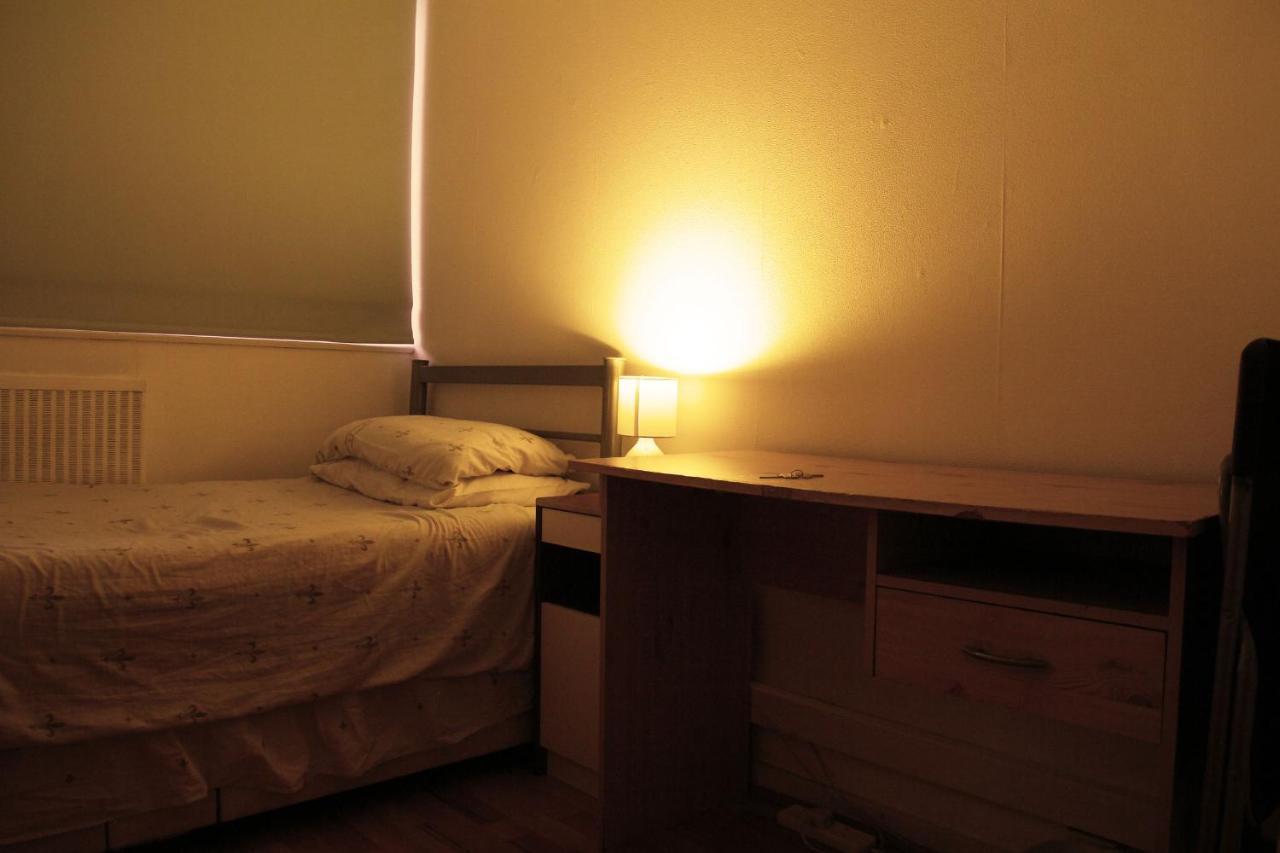 Alloggio in famiglia Elephant & Castle - Zone 2 - Private - Shared Bathroom *